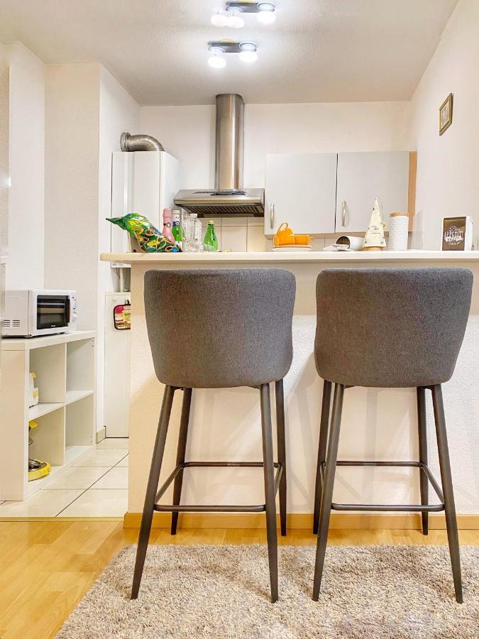 Centre Ville Au Calme , Parking Prive Interieur Car Et Bike Саверн Екстериор снимка